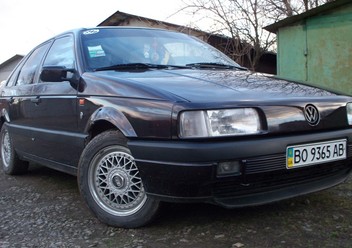 Wzmacniacz / Dodatki Volkswagen Passat B3